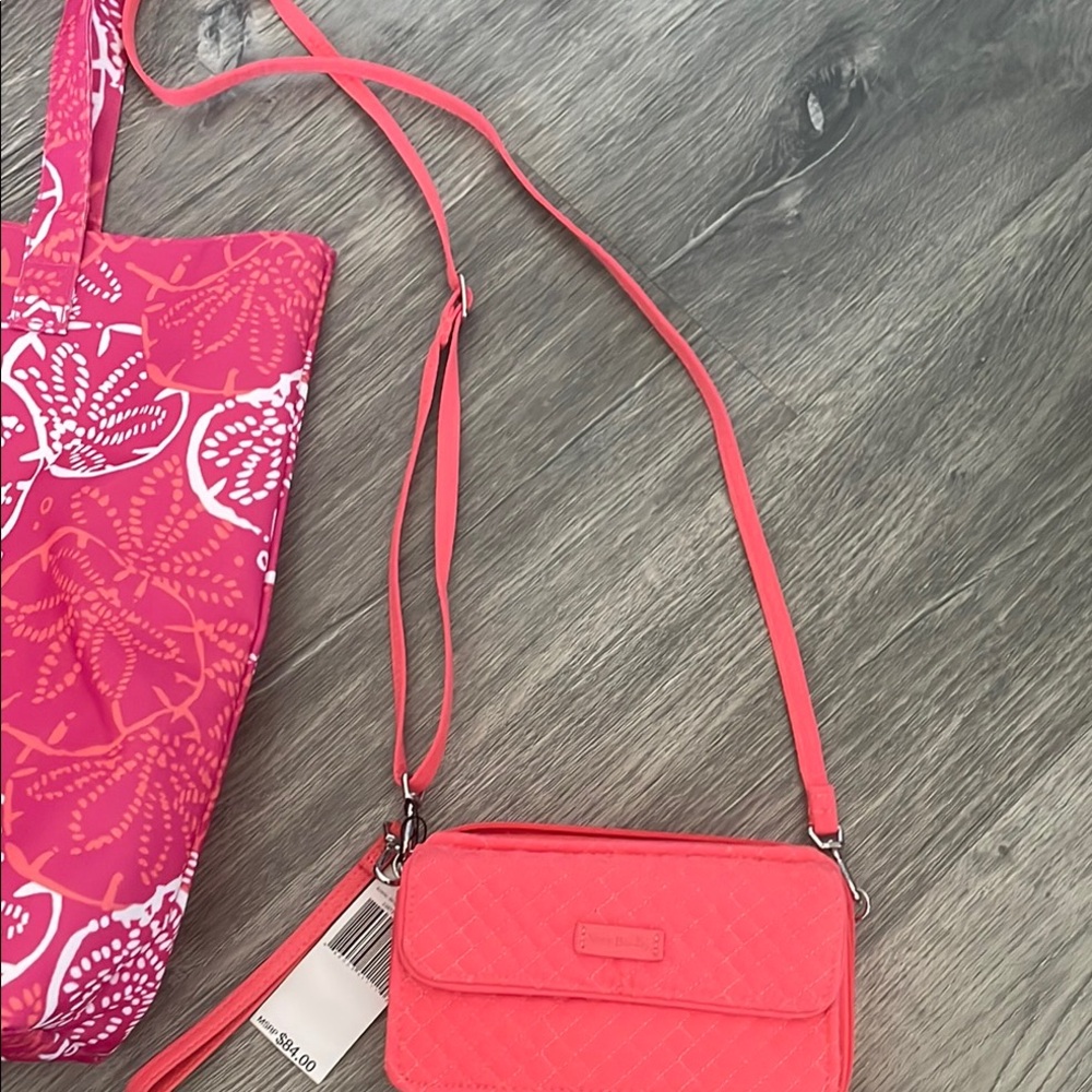 Lilly Pulitzer Pink Tote and Vera Bradley Crossbody Bag Set BOTH NEW NWT - Picture 3 of 7